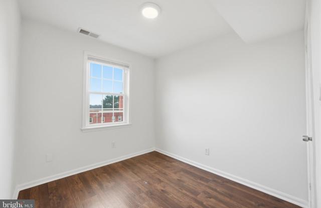 3909 PENNSYLVANIA Avenue SE Gallery 4