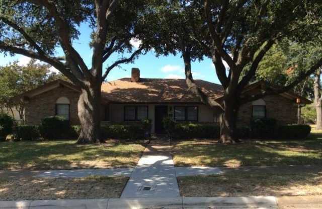 254 Linda Ln - 254 Linda Lane, Duncanville, TX 75137