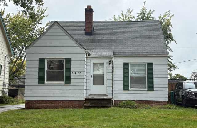 5210 Cato Street, Maple Heights, OH 44137 Rent: $1,695 | Beds: 3 | Baths: 1 photos photos