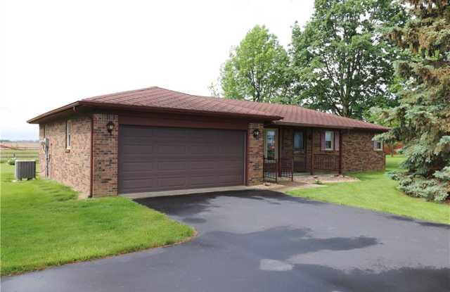 3779 West 1000 N - 3779 1000, Hancock County, IN 46040