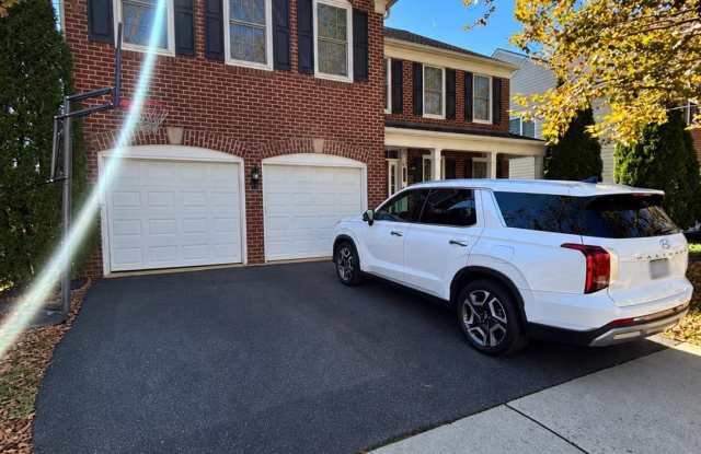 42815 RAVENGLASS Drive Gallery 2