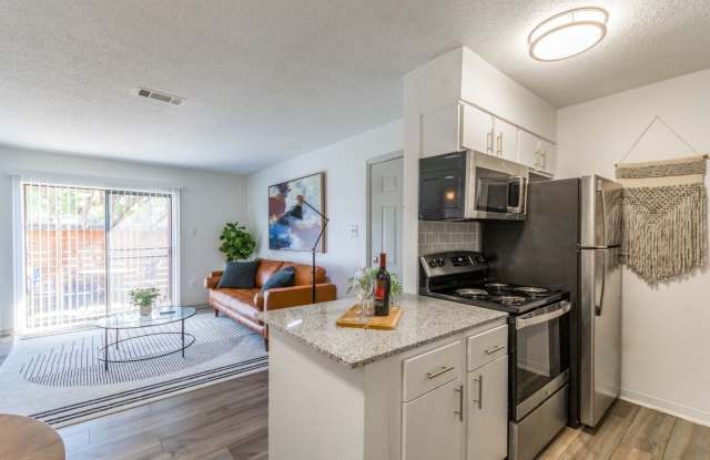 Brightwaters Apartments Gallery 3