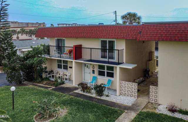 3433 S Peninsula Drive Gallery 1