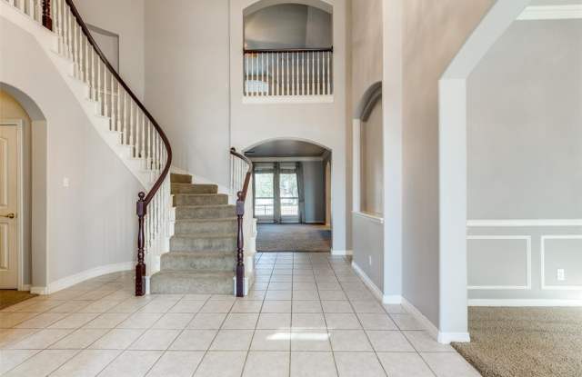 5511 Norfolk Lane Gallery 4