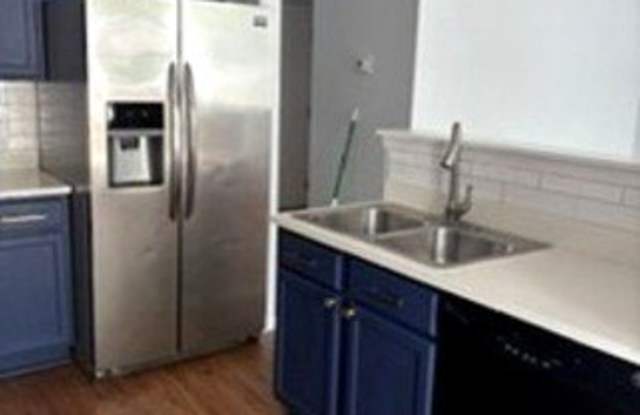 18768 S Burnside Station Drive Gallery 3