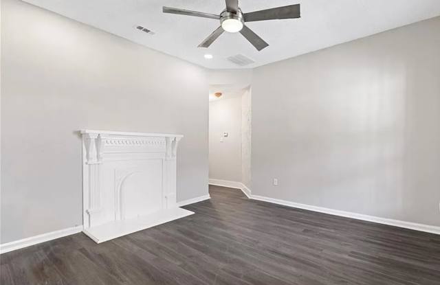710 McDaniel Street Southwest - 1 Gallery 2
