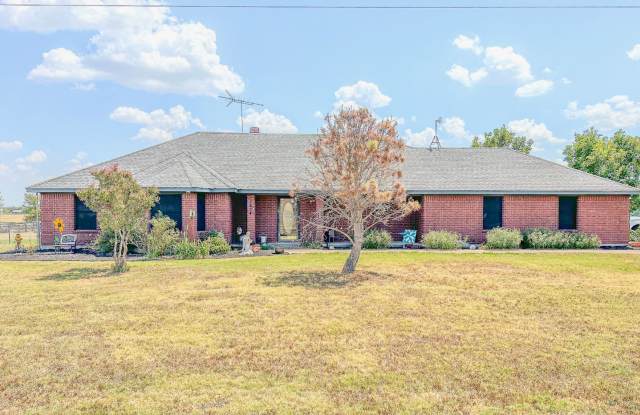 3 Bedroom Home in China Spring ISD Gallery 3