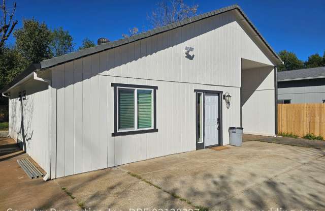 Brand New 2-Bedroom, 2-Bath with Carport and Large Yard Available Now! - 2122 Marlene Avenue, Redding, CA 96002