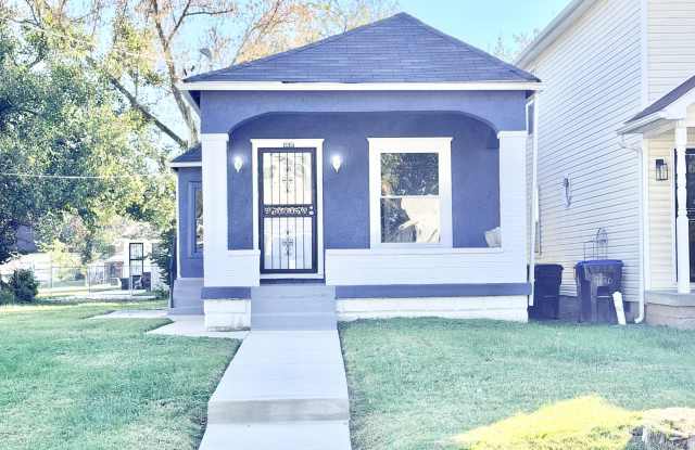 4018 Grand Avenue Gallery 1
