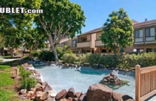 9209  Village Glen Dr - 9209 Village Glen Drive, San Diego, CA 92123