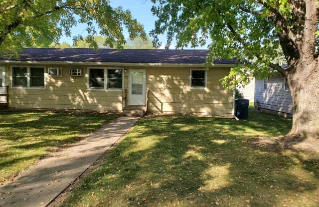 1219 1st Ave SE photos photos