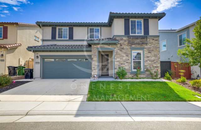 Stunning Modern Living in Twelve Bridges VIllage! photos photos