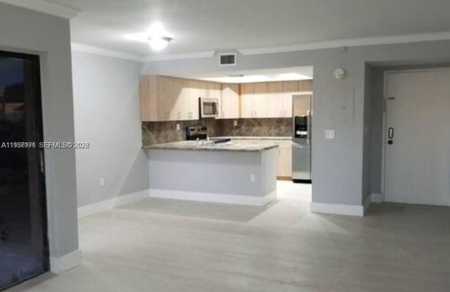 10847 NW 7th St photos photos