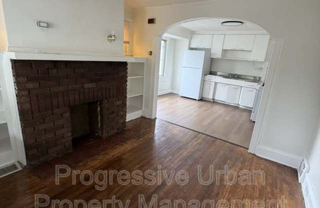 4473 West 133rd Street - Downstairs Gallery 1