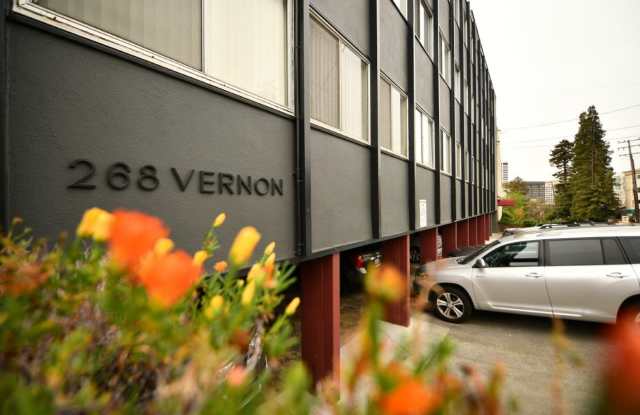 268 Vernon St. photos photos