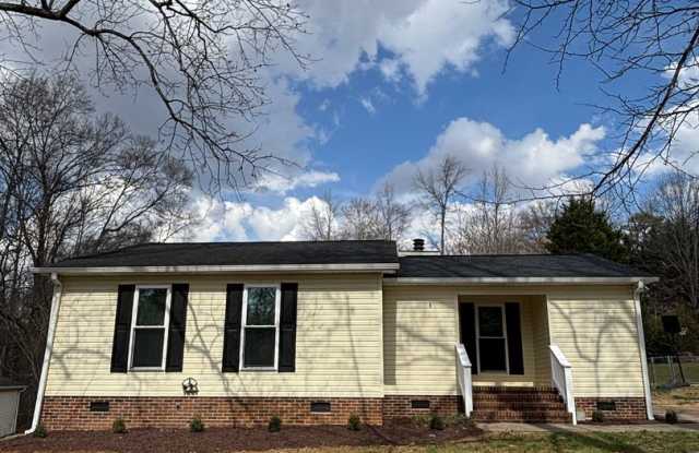 414 Indian Trail! photos photos