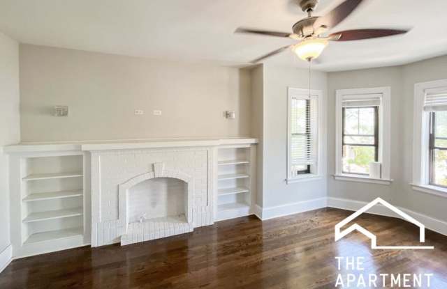 2211 West Foster Ave. photos photos