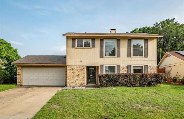 222 Wildfire Drive - 222 Wildfire Drive, Lewisville, TX 75067