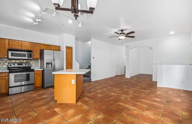 16620 S 48TH Street photos photos