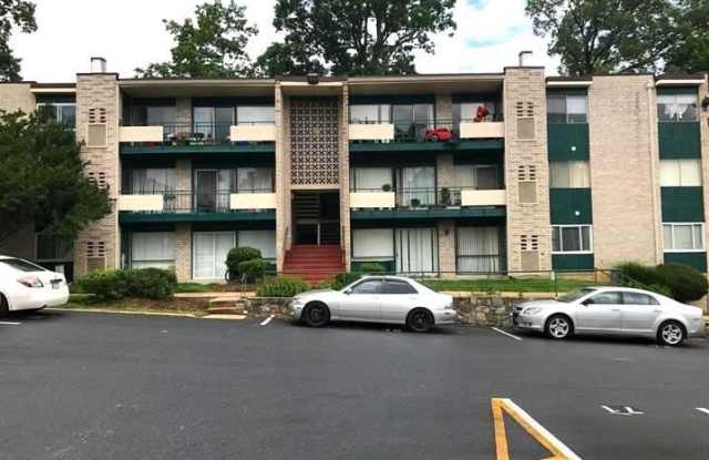 9282 ADELPHI Road photos photos