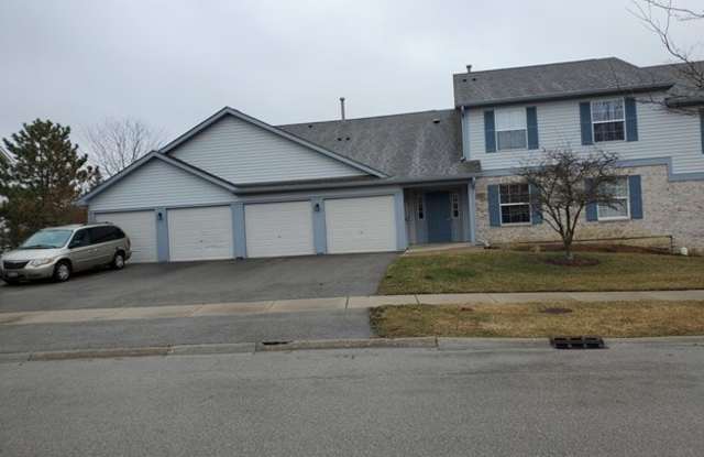 1322 North Red Oak Circle - 1322 North Red Oak Circle, Round Lake Beach, IL 60073