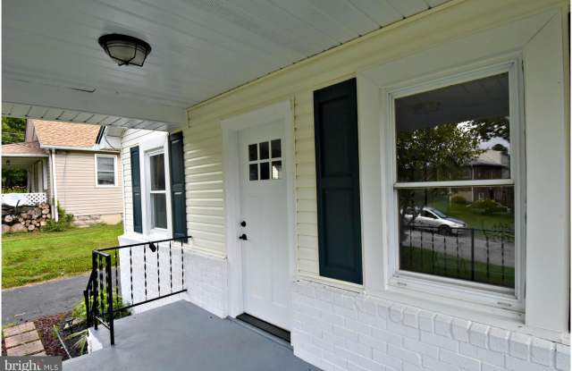 10511 WILMAR PLACE Gallery 2