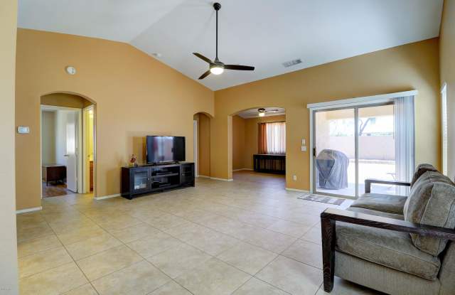 13025 W CHARTER OAK Road Gallery 3