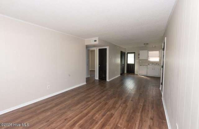 103 Ravenwood Drive unit: C Gallery 4