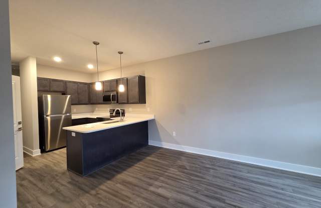 Flats at Sugar Run photos photos