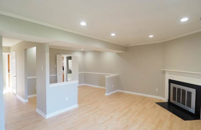 116 KETTLE COURT Gallery 2
