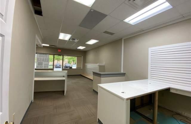 20 Executive Drive Gallery 2