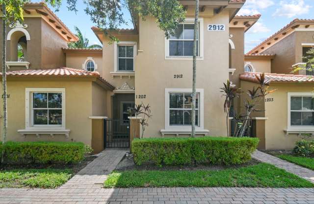 Limited Time offer... First Month & Security Deposit to move in! Gallery 1
