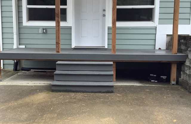 Convenient East Bremerton - 1 Bed 1 Bath Duplex photos photos