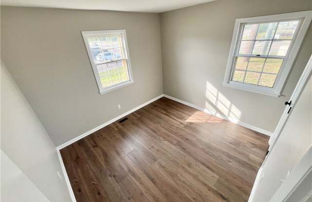 3115 Legion Road Gallery 4