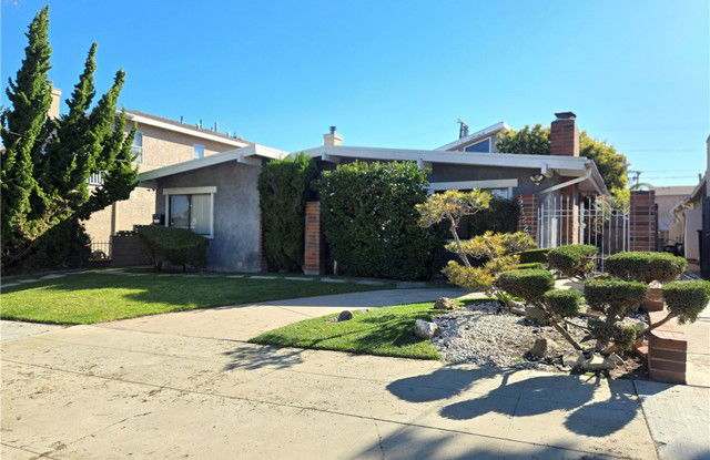 24228 Ward Street photos photos