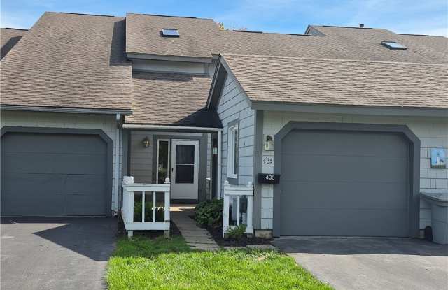 435 Summerhaven Drive Gallery 1