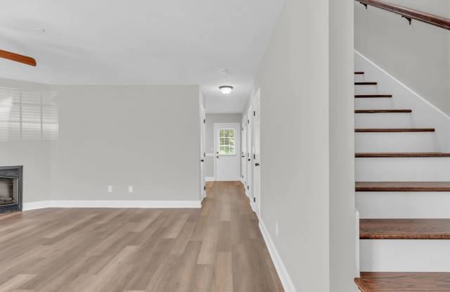 East Brainerd | 2 Beds, 2.5 Baths, Patio, Storage  More! - 1100 Maple Tree Lane, Chattanooga, TN 37421