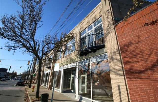 130 Taunton Avenue Gallery 2