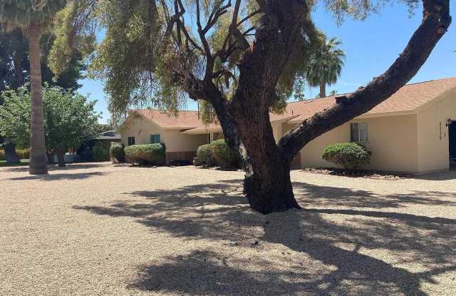 6839 E MONTECITO Avenue photos photos