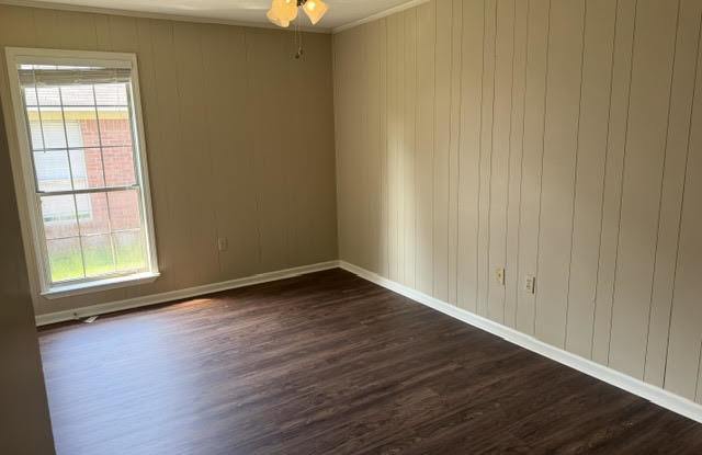 308 Mildred Street - B Gallery 3