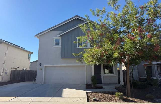 4 Bed| 3 Bath | 1811 SF | RV Access | Two Story | Tenant pays $175 monthly for WS&G Gallery 1