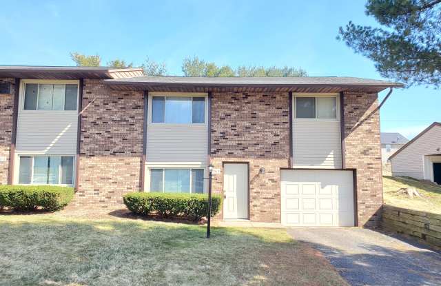 2513 Zircon St Ne photos photos