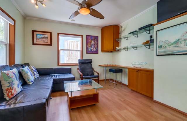 825 Queenstown Court Gallery 3