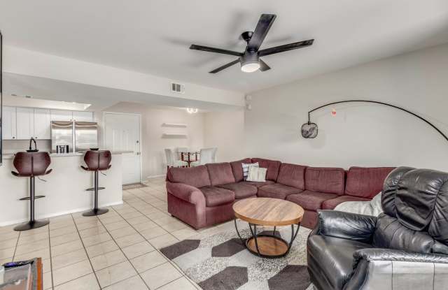 BEAUTIFUL AND SPACIOUS 1ST FLOOR MESA CONDO! photos photos