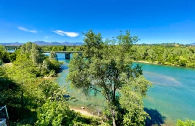 1020 Gilbert St, Redding CA - 1020 Gilbert St, Redding, CA 96001
