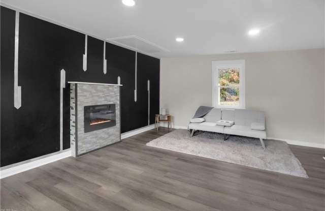 7 E Lewis Road Gallery 2