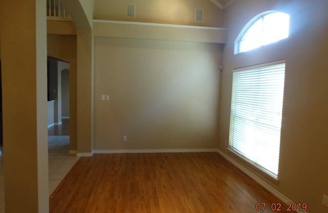 7909 Thorneywood Road Gallery 4