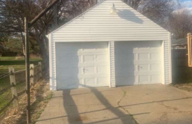 3236 Schneider Rd Gallery 4
