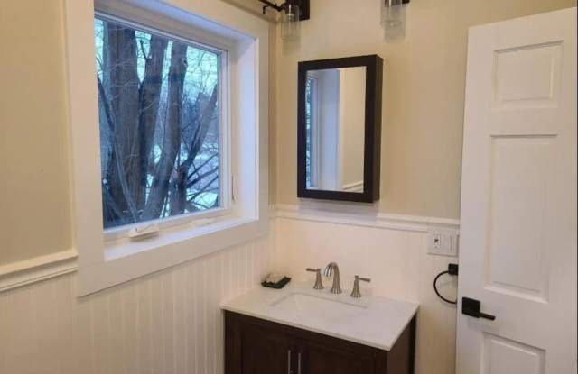 14669 Fancher Avenue Gallery 3