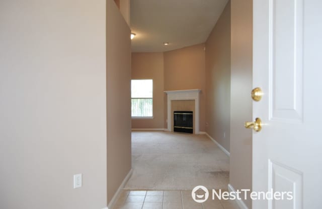 Prime Amelia Concourse Location! Gallery 4